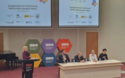 „Ateitis kalba daugeliu kalbų“: gimnazijos direktorė moderavo diskusiją apie daugiakalbystės ateitį Lietuvoje